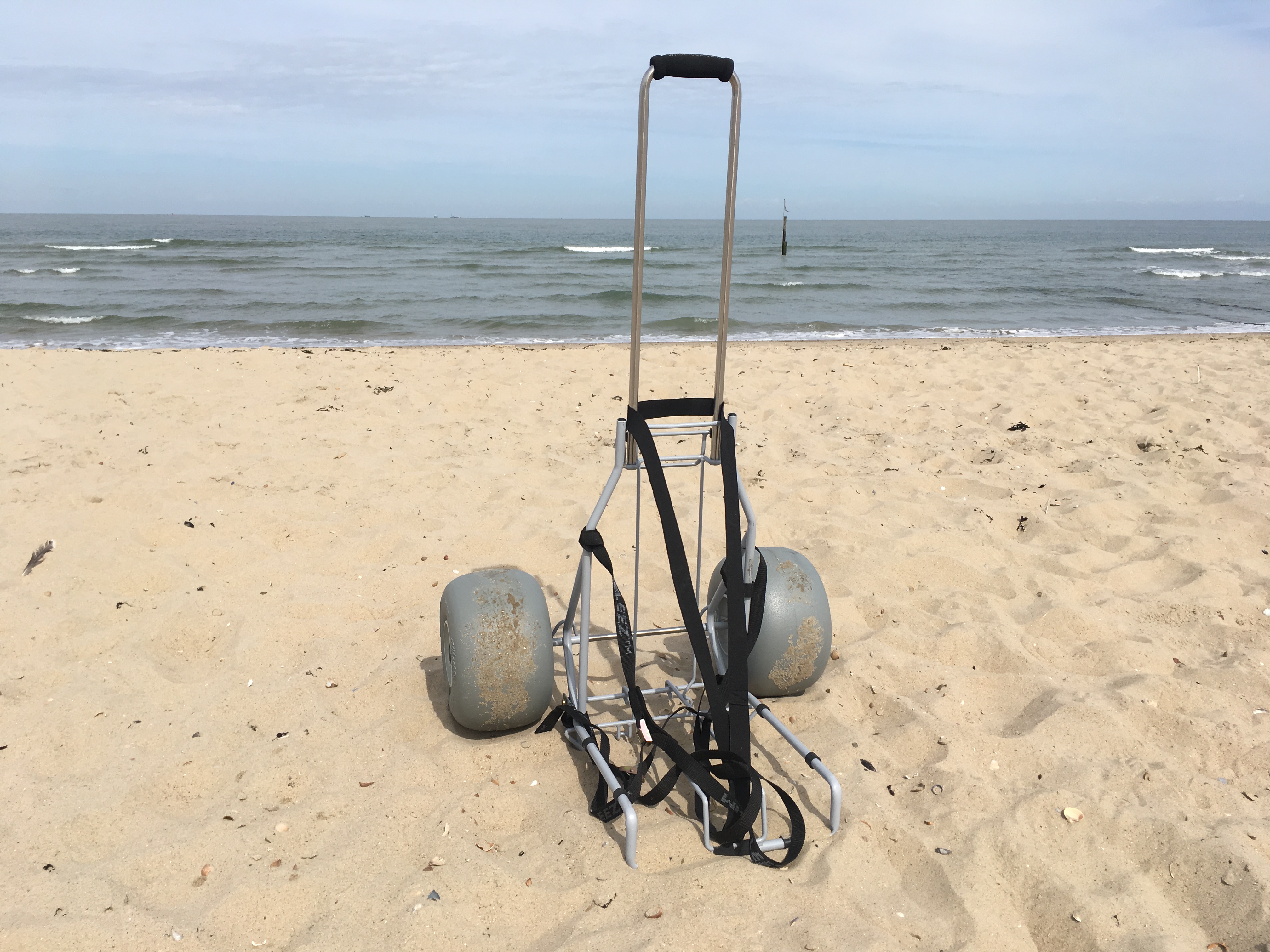 De-Bug rolstoelen voor strand